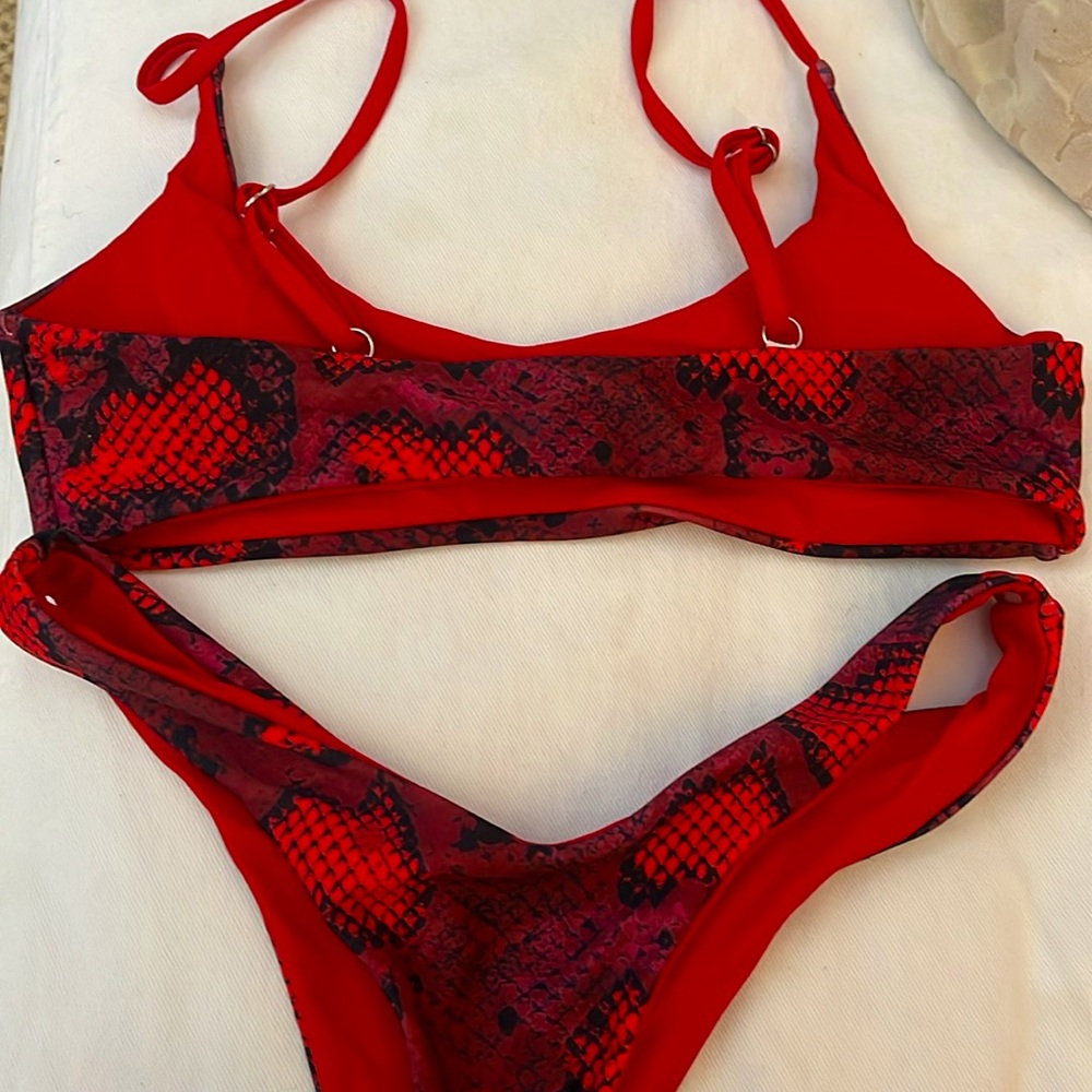 Reversible red python print bikini sz medium - Picture 2 of 2